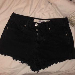 New brandy Melville high waisted shorts
